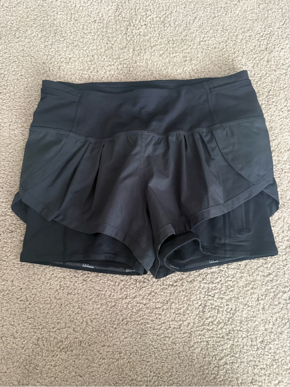 lululemon 🍋 Black Ruffle-Layer Athletic Shorts